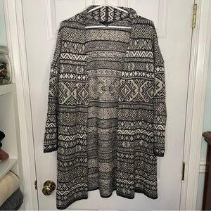 Lucky Brand Bohemian Grey and White Long Cardigan Sweater Medium